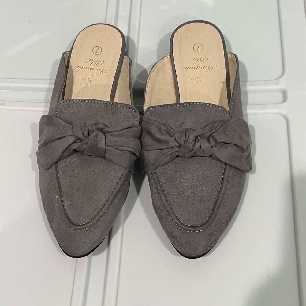 🆕 Amanda Blu Mule • Size 7 - Picture 2 of 3